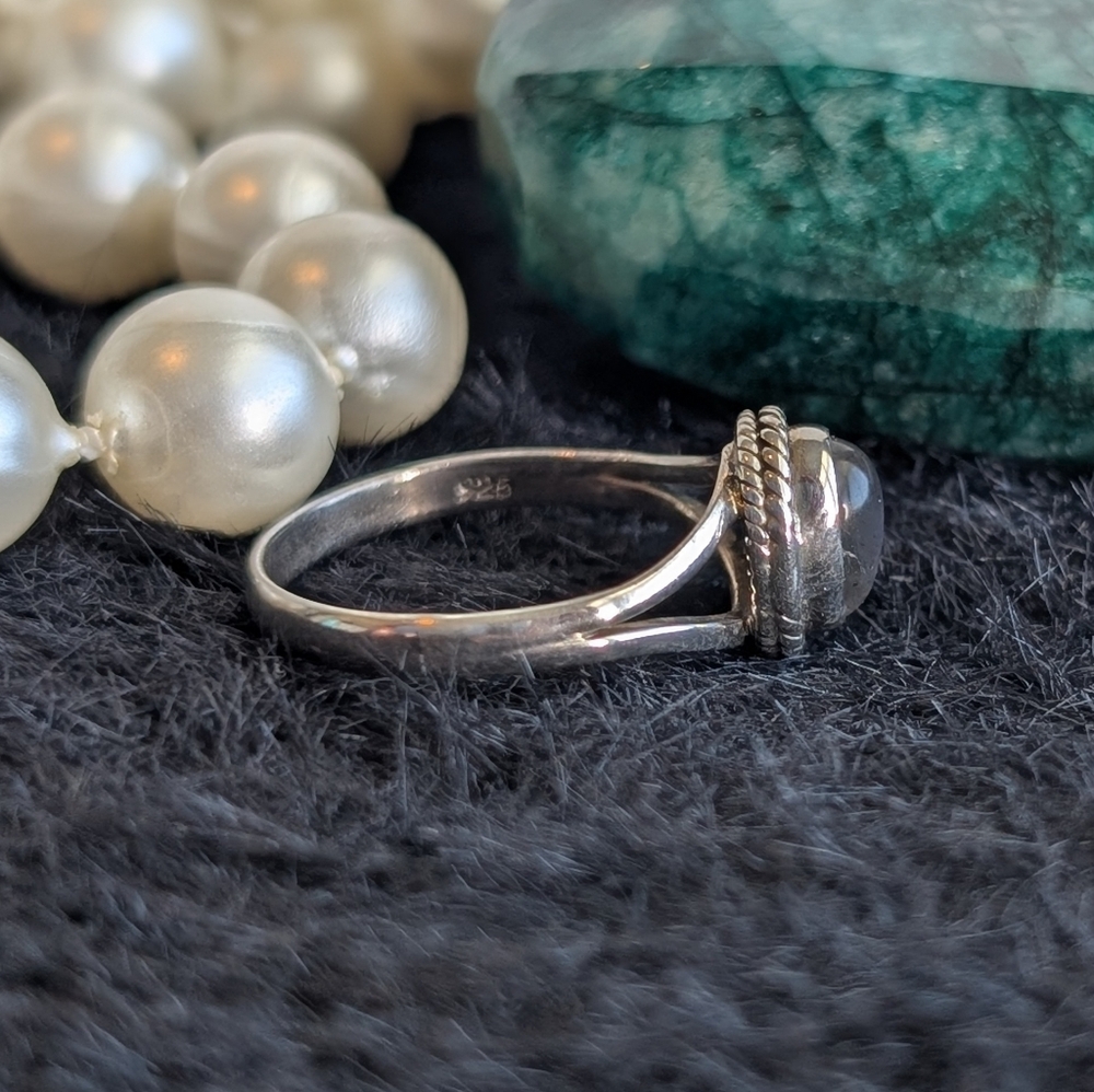 Sterling Labradorite Ring 5.5 - Everyday 925 Silver Jewelry - Picture 4 of 8